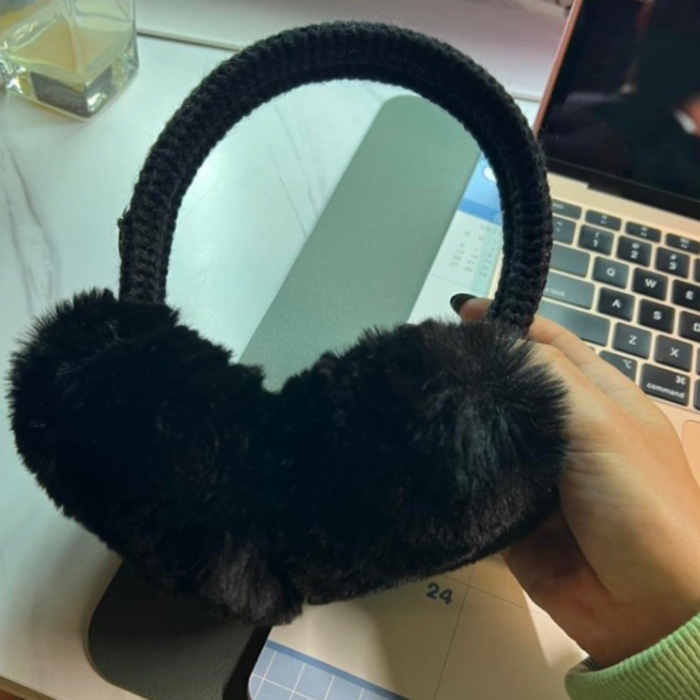 MK Faux Fur Earmuffs Blk w/ Silver Plate Logo NWOT (2023) - Picture 8 of 8